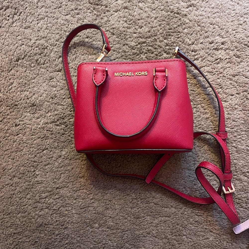Red Michael Kors mini crossbody limited edition
